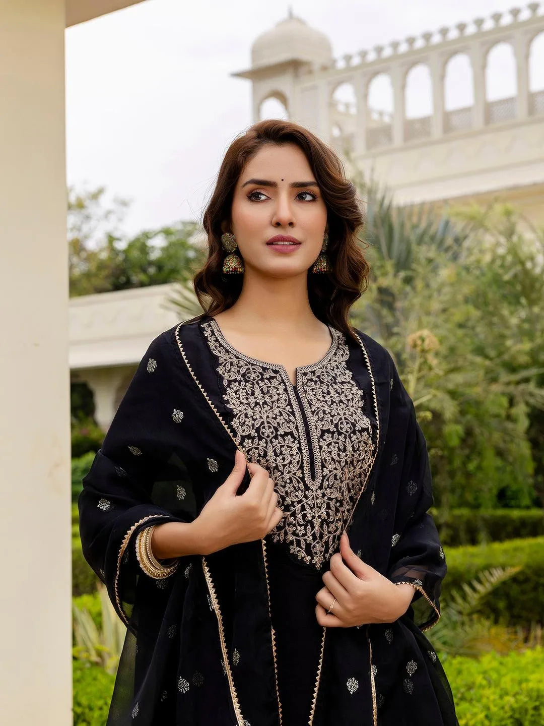 Black Embroidered Viscose Kurta Set with Pants & Zari Organza Dupatta